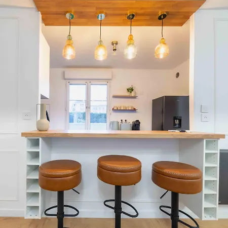 Serenity - 3 Mins From Disney, Free Parking, Self-checking With Fully Equiped Gym Apartment *