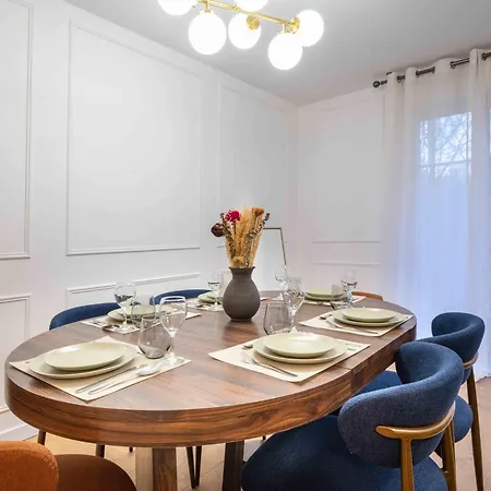 Serenity - 3 Mins From Disney, Free Parking, Self-checking With Fully Equiped Gym *