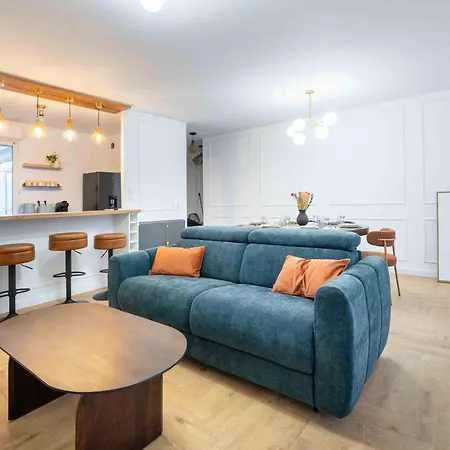 Serenity - 3 Mins From Disney, Free Parking, Self-checking With Fully Equiped Gym Apartment *